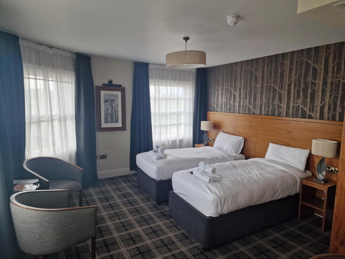The Queen Hotel Wetherspoon Aldershot Exteriér fotografie