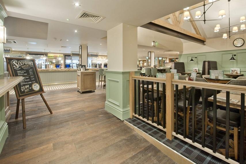 The Queen Hotel Wetherspoon Aldershot Exteriér fotografie
