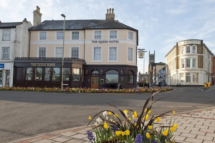The Queen Hotel Wetherspoon Aldershot Exteriér fotografie